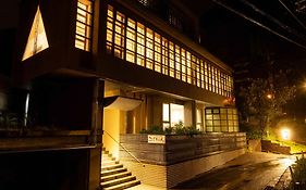 翠山荘